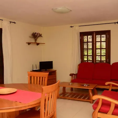 Apartment Apt. Heliconia Nº 4 *